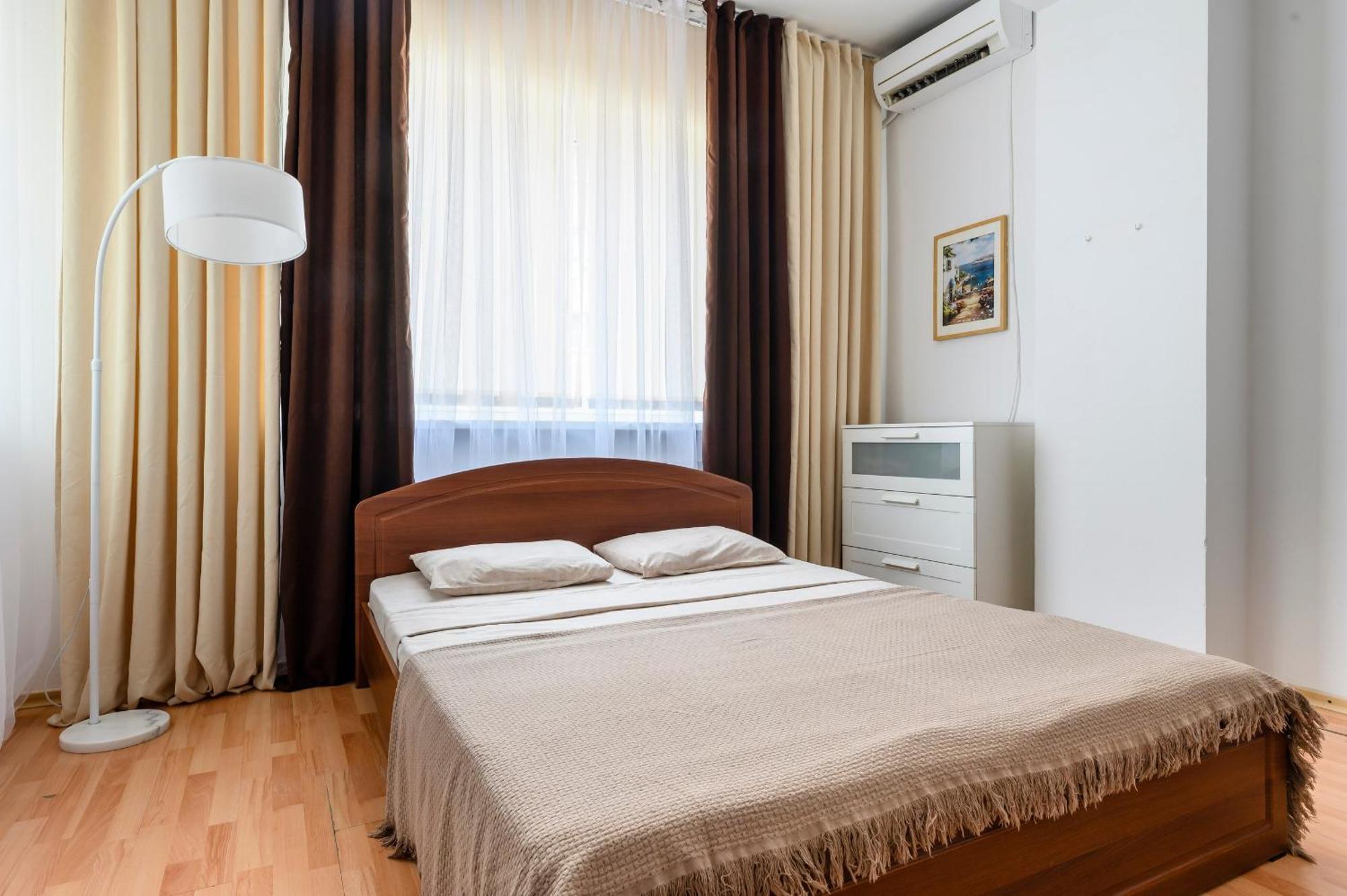 428 Lighthouse Apartments - Traveler'S Choice Alma-Ata Exteriör bild